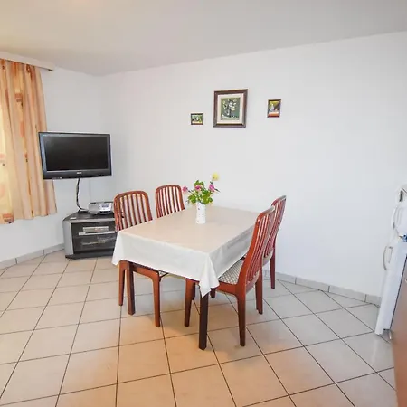 Gabi Apartment