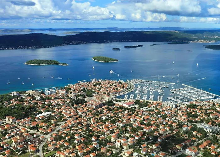 Gabi Lägenhet Biograd Na Moru